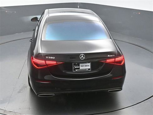 Used 2023 Mercedes-Benz S 580 4MATIC Sedan image 44