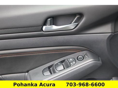 Used 2022 Nissan Altima 2.5 SR image 18
