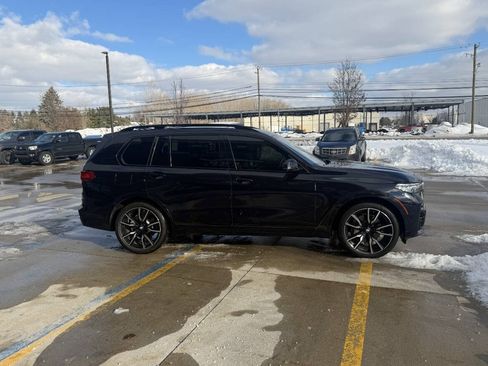 Used 2019 BMW X7 xDrive50i w/ M Sport Package image 5