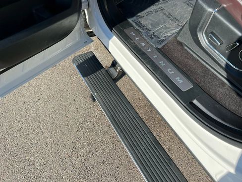 Used 2016 Ford F150 Platinum w/ Equipment Group 701A Luxury image 18