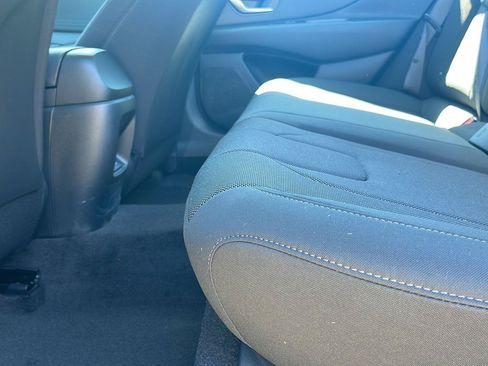 Used 2026 Hyundai Elantra SE FWD image 14