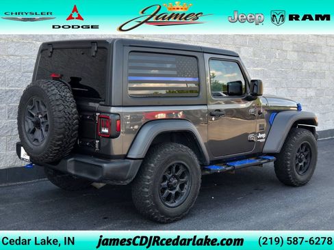 Used 2019 Jeep Wrangler Sport AWD/4WD image 5