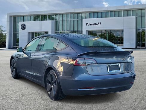 Used 2021 Tesla Model 3 Standard Range Plus image 6