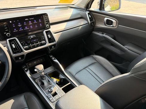 Certified 2022 Kia Sorento X-Line EX AWD/4WD image 26
