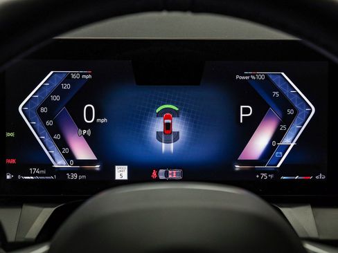 Used 2025 BMW X3 xDrive30i w/ M Sport Package image 25