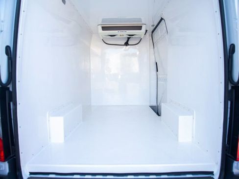 Used 2024 Mercedes-Benz Sprinter 144 Cargo image 36