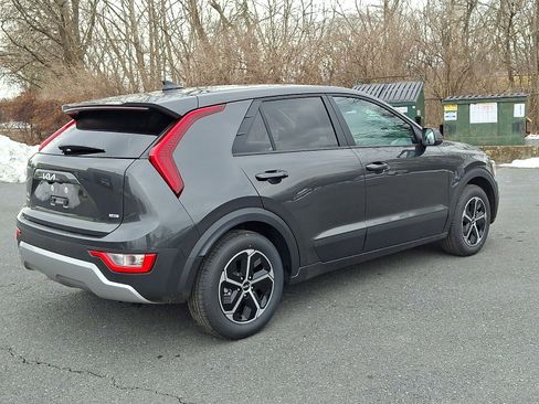 New 2026 Kia Niro LX image 5