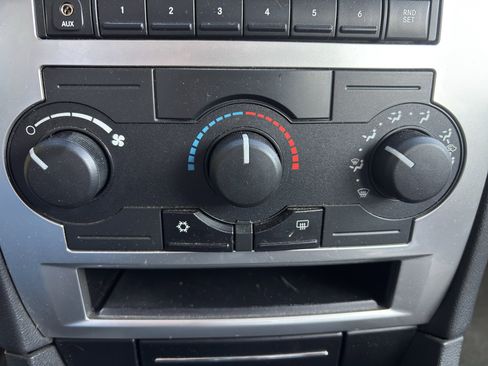 Used 2006 Dodge Charger SE image 19