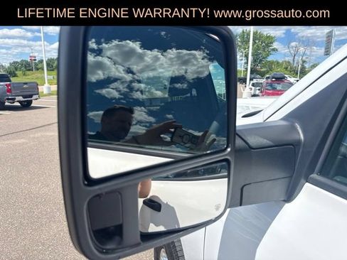 Used 2026 RAM 2500 Big Horn AWD/4WD image 16