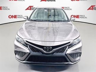 Certified 2022 Toyota Camry SE video 2
