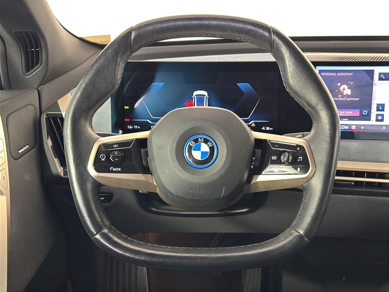 Certified 2024 BMW iX xDrive50 w/ Sport Package AWD/4WD image 10