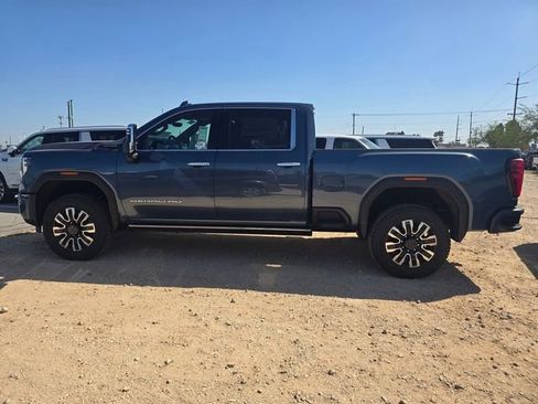 New 2026 GMC Sierra 2500 Denali Ultimate image 7
