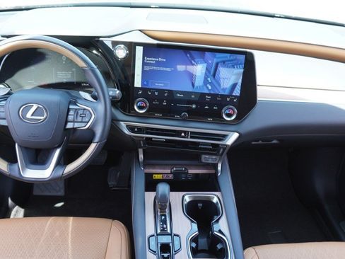 Certified 2025 Lexus RX 350 Premium FWD image 30
