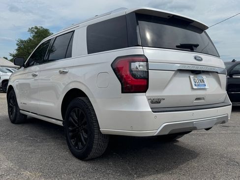 Used 2019 Ford Expedition Platinum AWD/4WD image 3