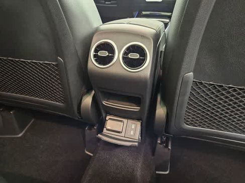 Used 2026 Mercedes-Benz GLA 250 4MATIC image 36