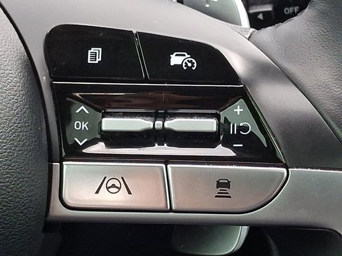 Used 2023 Hyundai Tucson Limited image 25