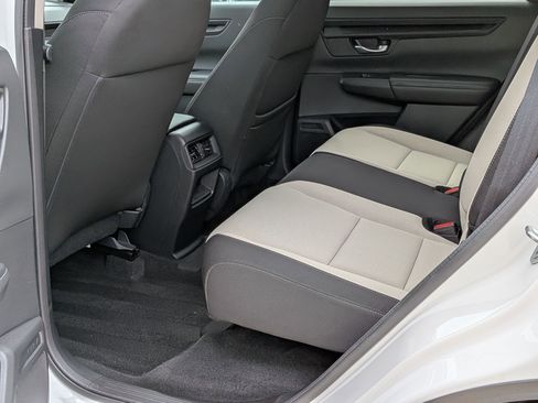 Used 2023 Honda CR-V EX image 22