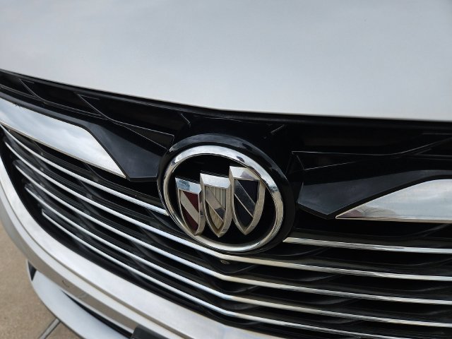 Used 2022 Buick Enclave Premium FWD image 28