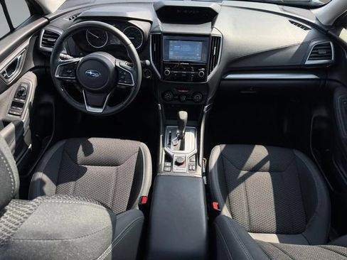Certified 2024 Subaru Forester Premium AWD/4WD image 9