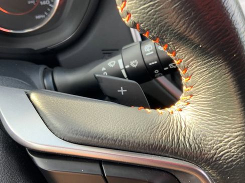 Used 2022 Subaru Crosstrek 2.5i Limited w/ Moonroof Package 2 image 35