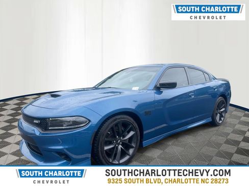 Used 2022 Dodge Charger R/T w/ Performance Handling Group RWD image 1
