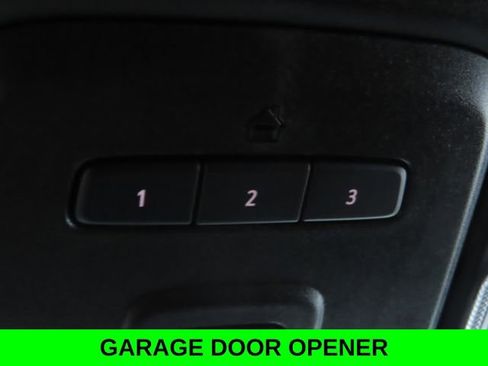 Used 2024 Chevrolet Suburban LT w/ Luxury Package image 39