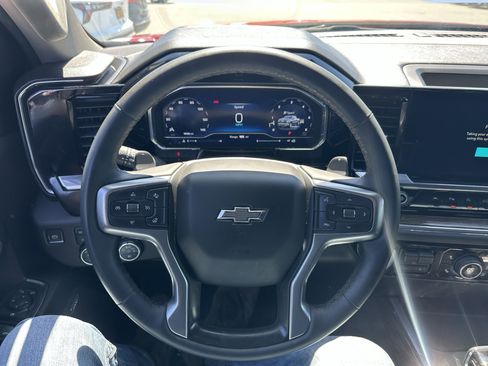 Certified 2024 Chevrolet Silverado 1500 RST AWD/4WD image 16