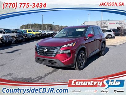 Used 2025 Nissan Rogue SV