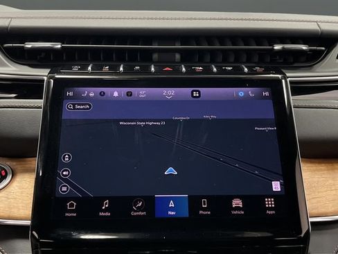 Used 2025 Jeep Grand Cherokee L Summit image 10