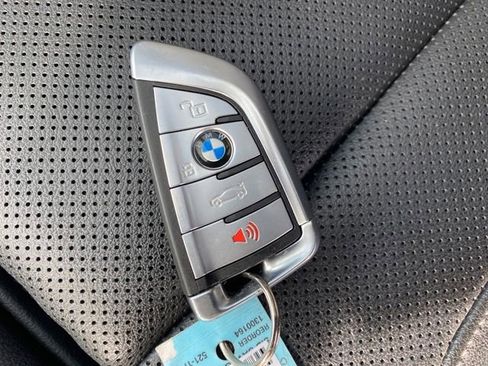 Used 2024 BMW X3 xDrive30i image 25