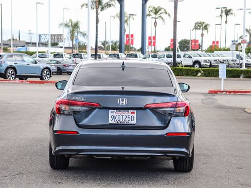 Used 2024 Honda Civic EX image 6