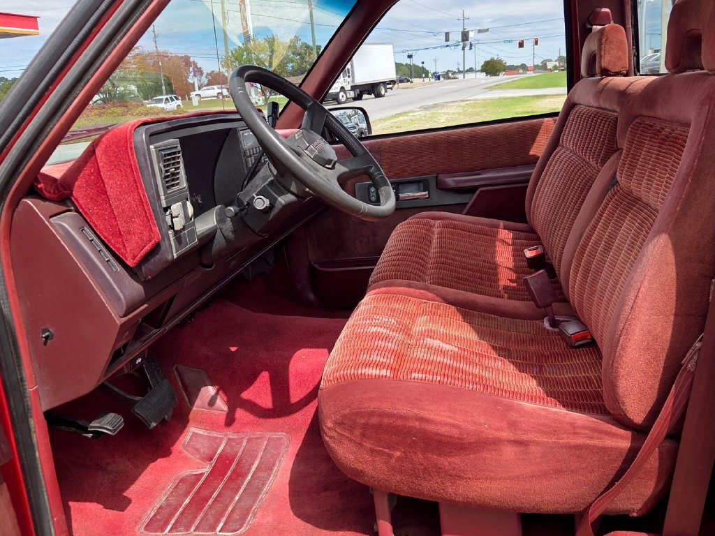 Used 1992 Chevrolet Silverado 1500 2WD Regular Cab image 7