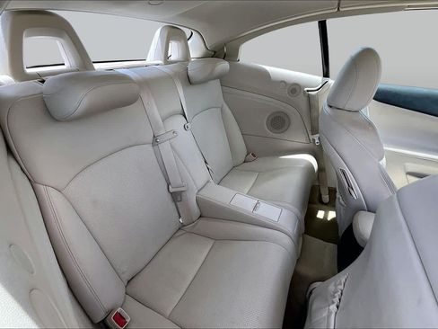 Used 2010 Lexus IS 350C RWD image 18