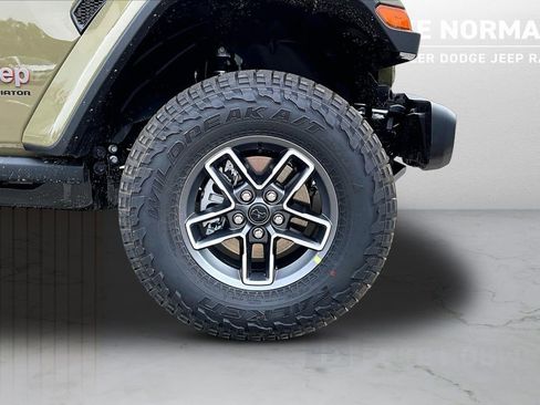 New 2026 Jeep Gladiator Mojave AWD/4WD image 31