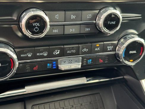 Used 2023 Ford F150 Raptor image 23