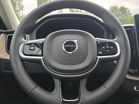 Used 2026 Volvo XC60 B5 Ultra w/ Protection Package Premier AWD/4WD image 24