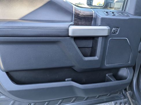 Used 2022 Ford F250 Lariat w/ Tremor Off-Road Package image 14