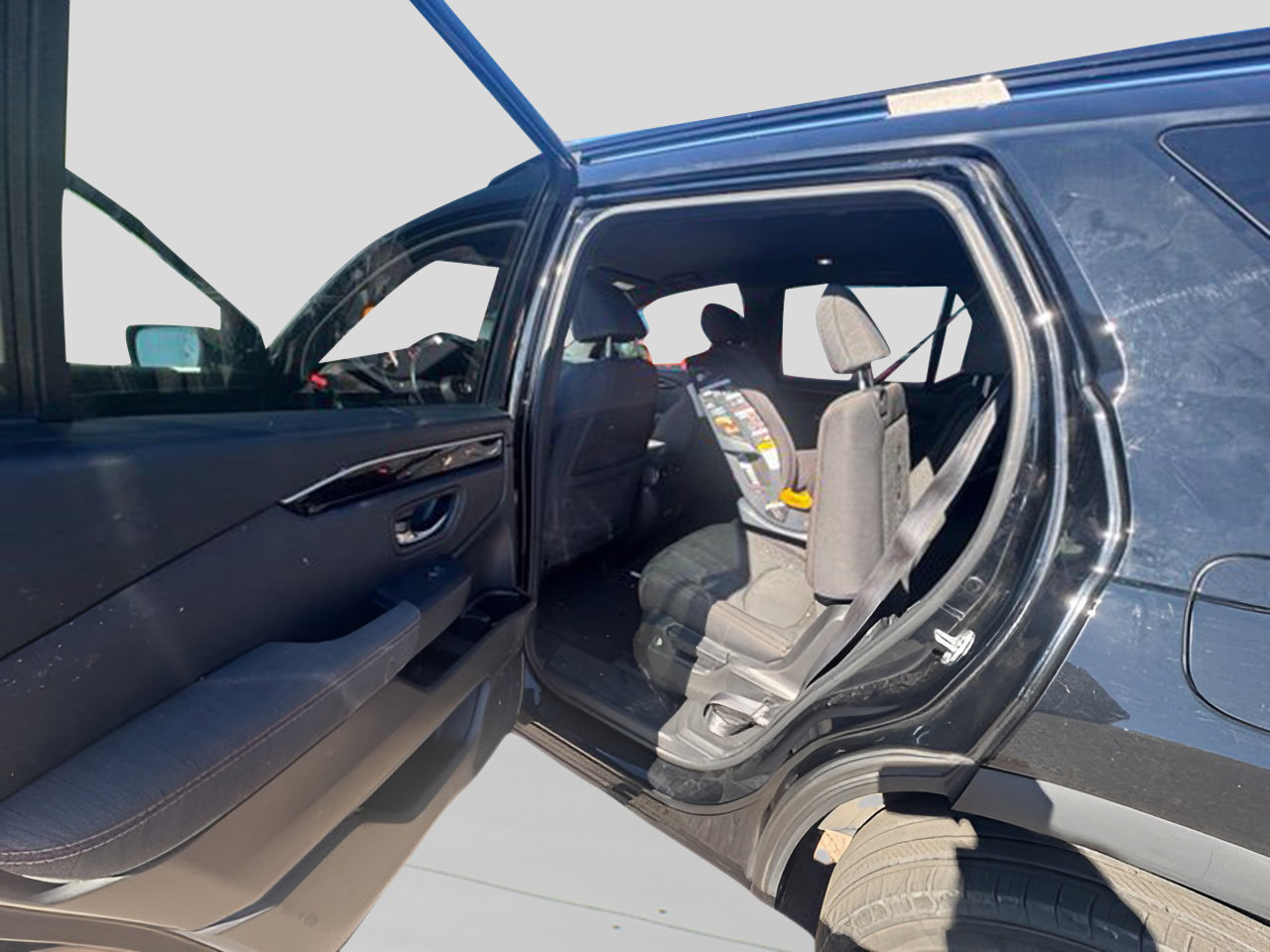Used 2023 Honda Pilot Sport image 12