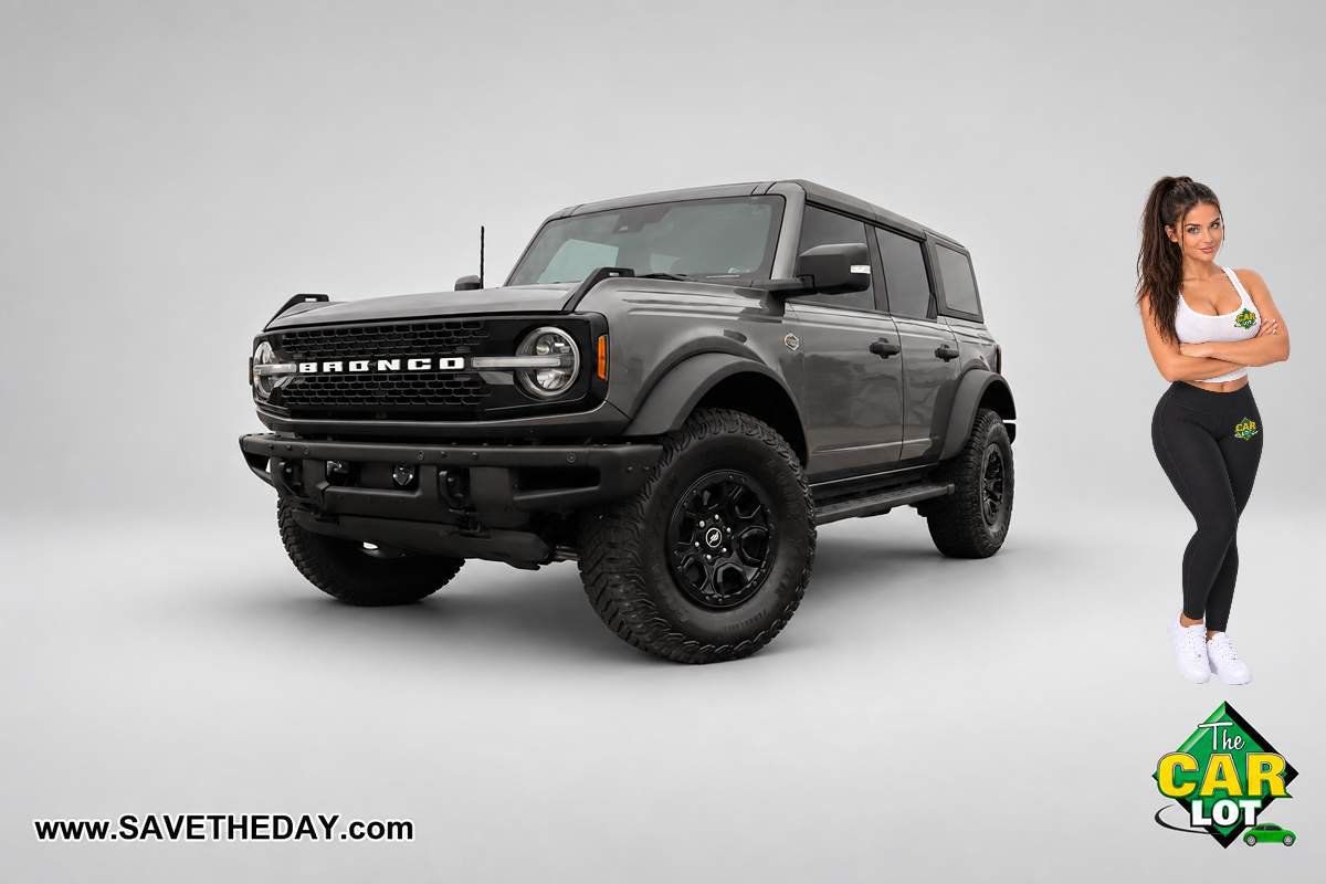 Used 2023 Ford Bronco Wildtrak AWD/4WD image 1