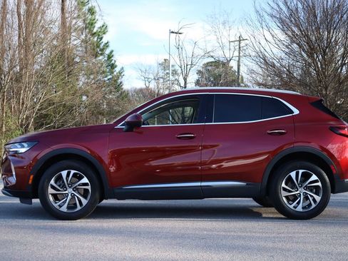 Used 2022 Buick Envision Essence w/ Technology Package I image 2