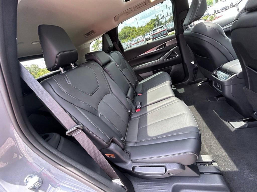 Used 2026 INFINITI QX60 Luxe w/ Cargo Package AWD/4WD image 49