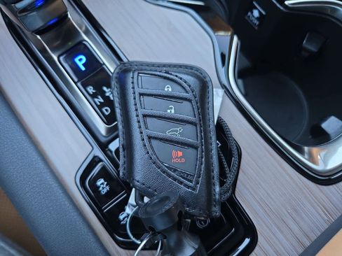 Used 2024 Lexus RX 350 Premium image 34