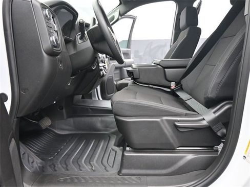 New 2026 GMC Sierra 2500 Pro w/ Convenience Package image 10