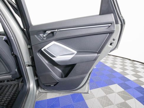 Used 2022 Audi Q3 2.0T Premium Plus image 15