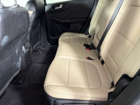 Used 2022 Ford Escape SEL AWD/4WD image 18