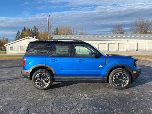 New 2025 Ford Bronco Sport Outer Banks w/ Outer Banks Tech Package+ AWD/4WD image 6