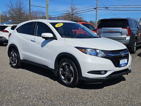 Used 2018 Honda HR-V EX image 10