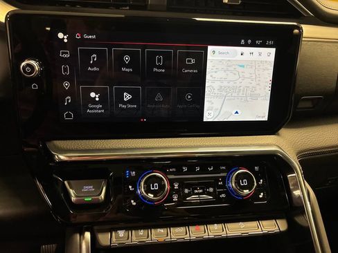 New 2025 GMC Sierra 2500 Denali w/ Denali Reserve Package image 35