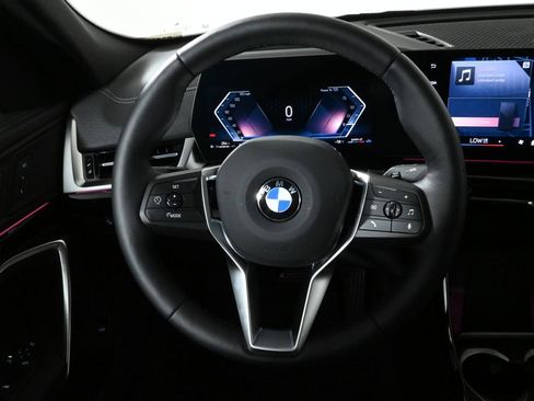 Certified 2025 BMW X2 xDrive28i w/ Technology Package image 19