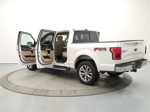 Used 2017 Ford F150 Lariat w/ Equipment Group 502A Luxury image 13